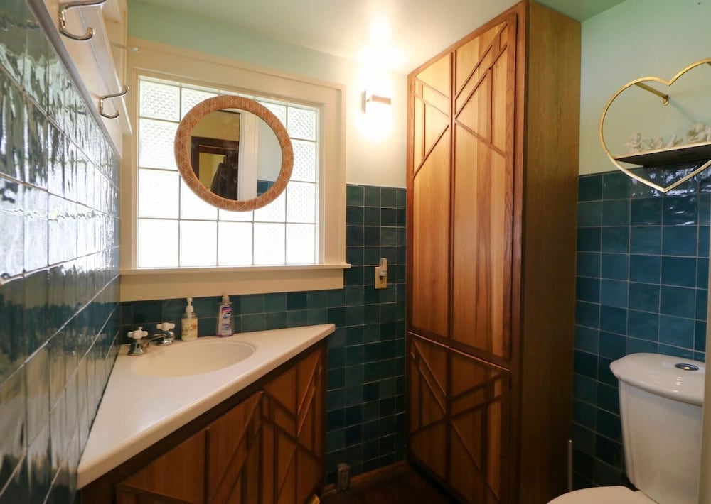 Bagatelle 3 Bedroom Home by Redawning view 3