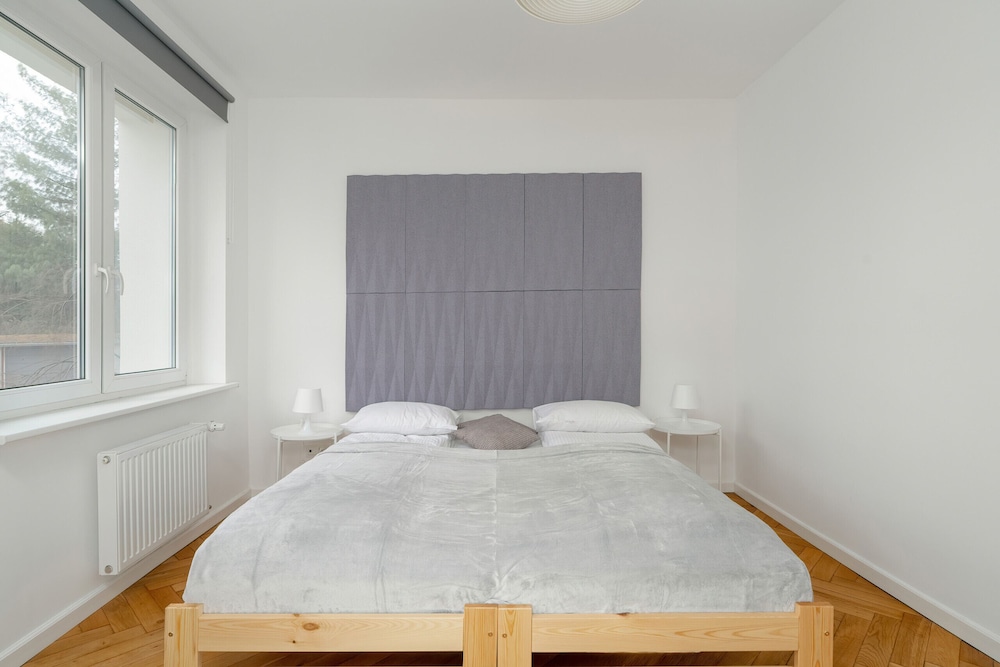 Rycerska Apartment Parking by Renters