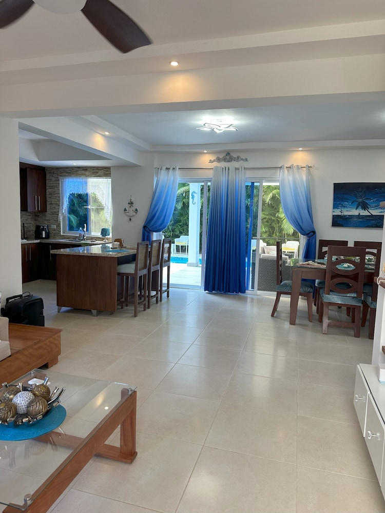 Timeless Luxury Villa