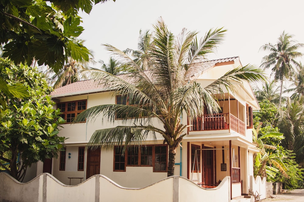 Gurahaana Guest House