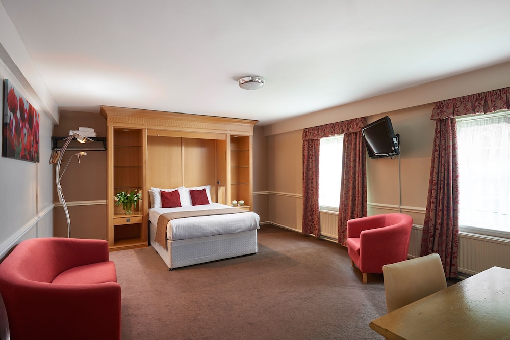 Solihull Vacations - The Regency Hotel Solihull - Property Image 35