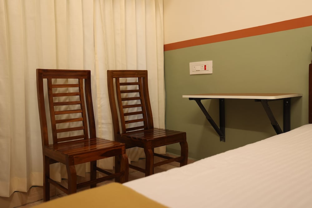 Dwaraka Guest House