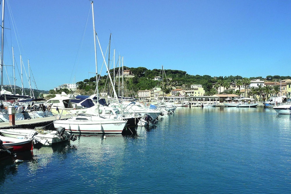 Villa in Rio Nell Elba With Pool view 4
