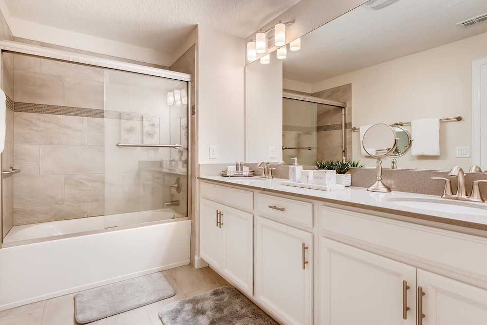 4801 ML - Ideal Retreat Townhome Oasis With Pool