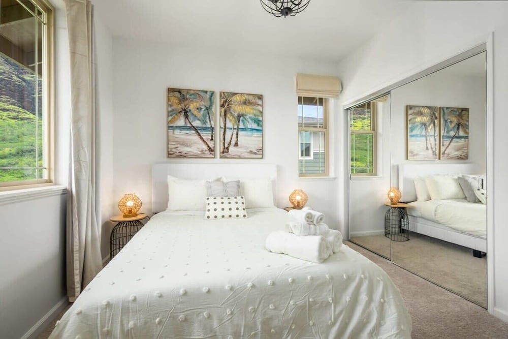 @ Marbella Lane - 3BR w/ Amazing MT & Ocean Vistas