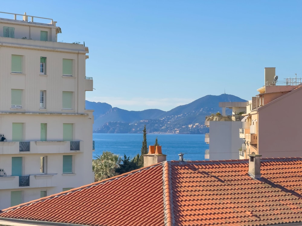 L Artiste in Cannes With 3 Bedrooms and 3 Bathrooms