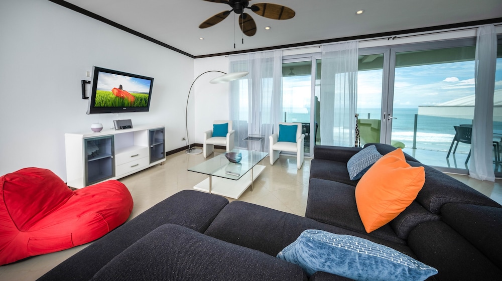 Best in Jaco Diamante del Sol Condos