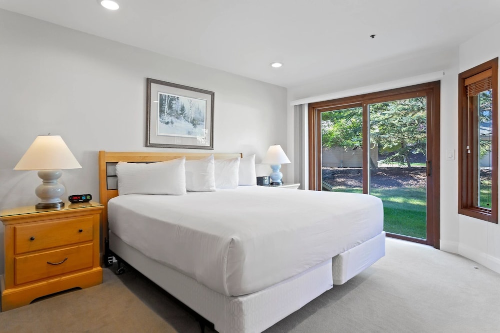 Lakeside at Deer Valley Resort - Two Bedroom Condo #1733 2 Condo