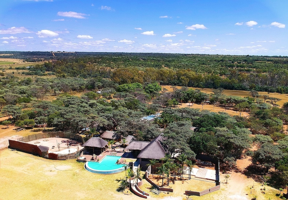 African Explorer Private Game Lodge