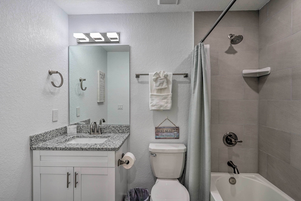 Sebring Vacations - Lovely Sebring Retreat w/ Hot Tub BBQ Grill - Property Image 20