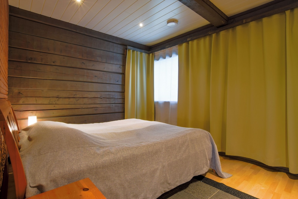 Comfy Cabin in Tahko with Hot Tub. Private Sauna
