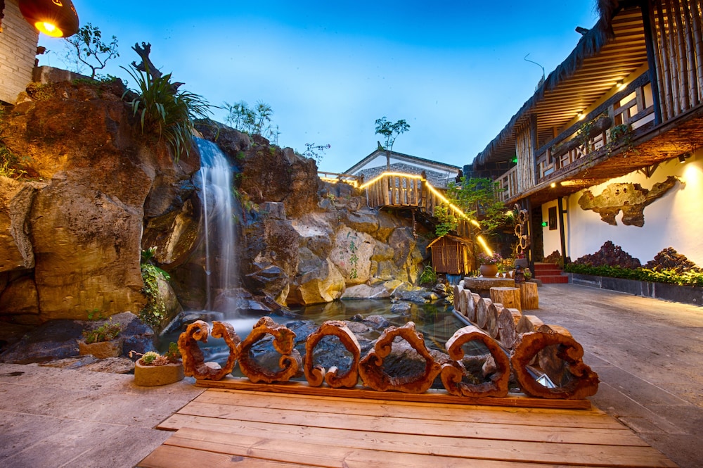 Waterfall Boutique Inn