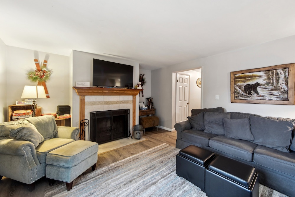 Tannery 64h - Family Retreat With Modern Comforts 3 Bedroom Townhouse by The Summit at Gore Mountain