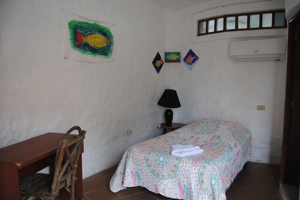 Hostal Galapagos by Bar de Beto