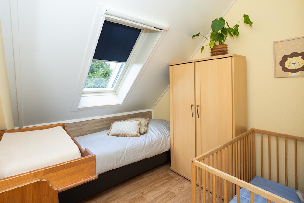 Villa in Andijk With Hot Tub and Garden