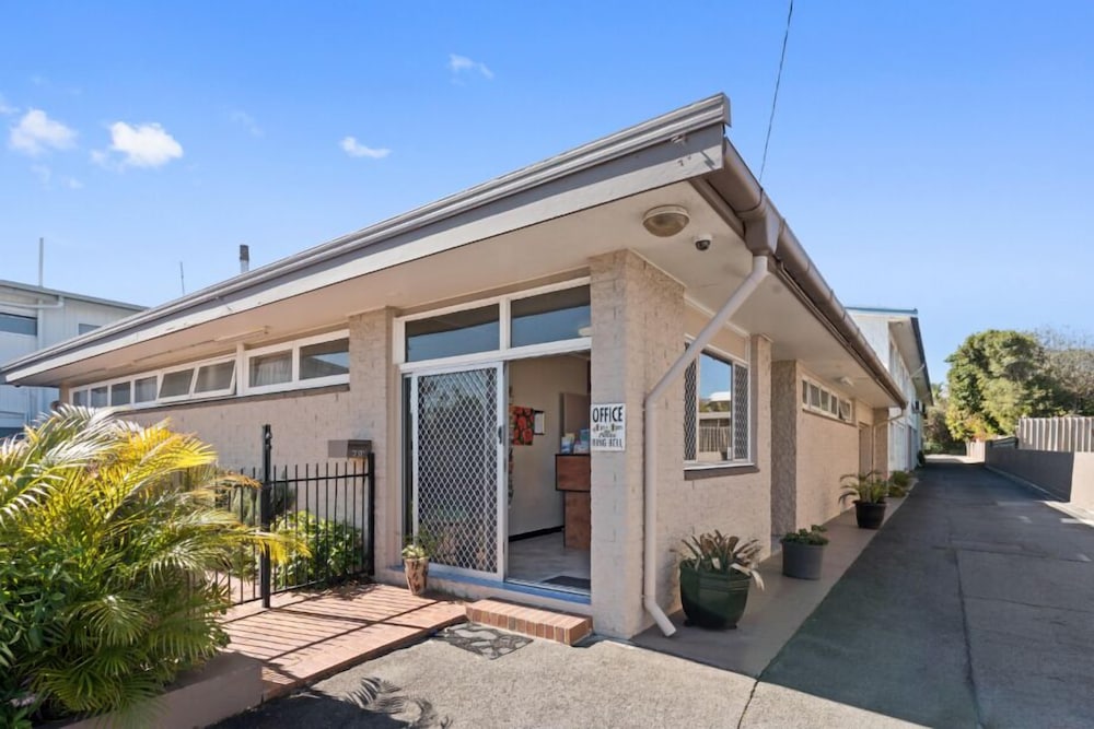 Mermaid Beach Vacations - Browns Broadbeach - Property Image 29