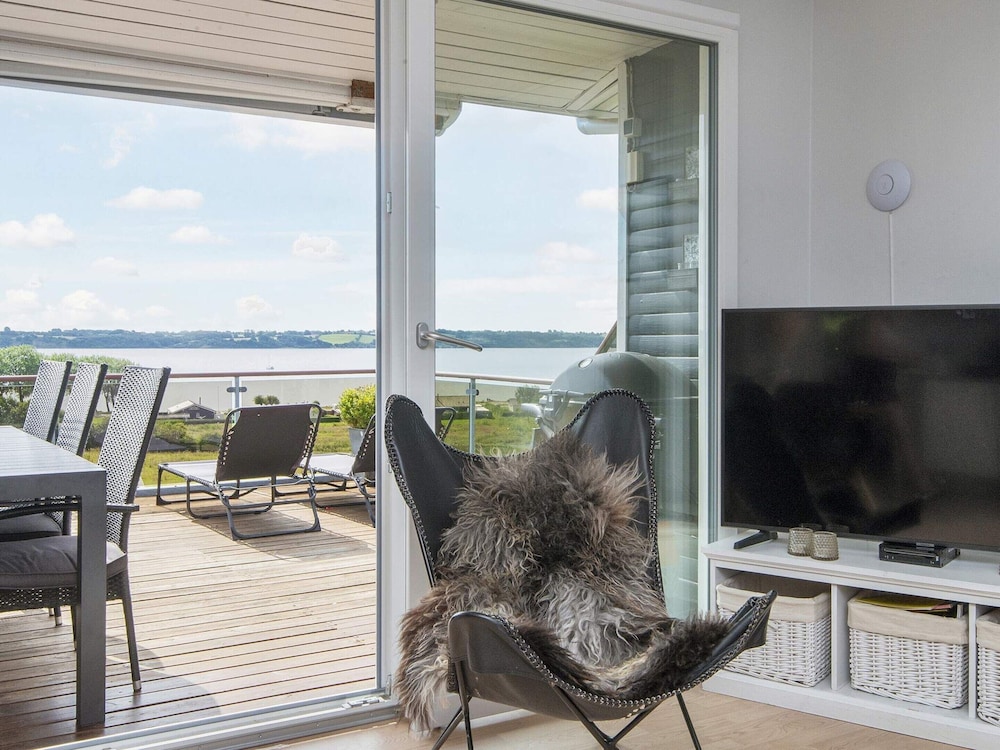 8 Person Holiday Home in Aabenraa view 4