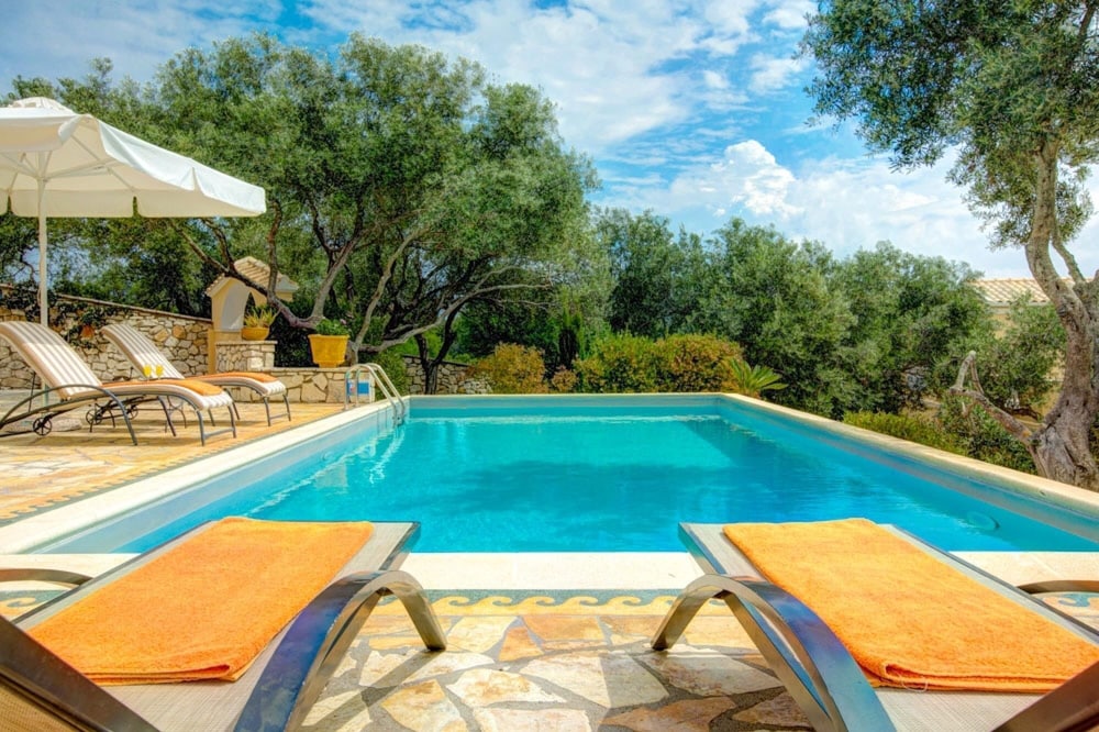 Kalliope Villa - Classic Modern With a Splash of Glam view 5