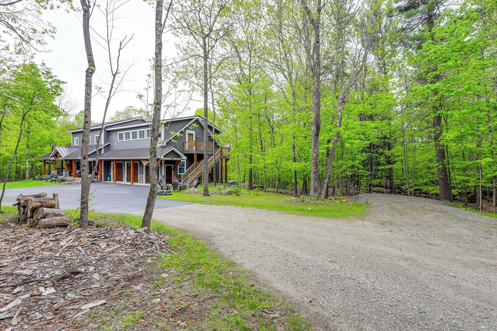 < 5 Mi to Whiteface Mtn Resort: Cabin-style Apt