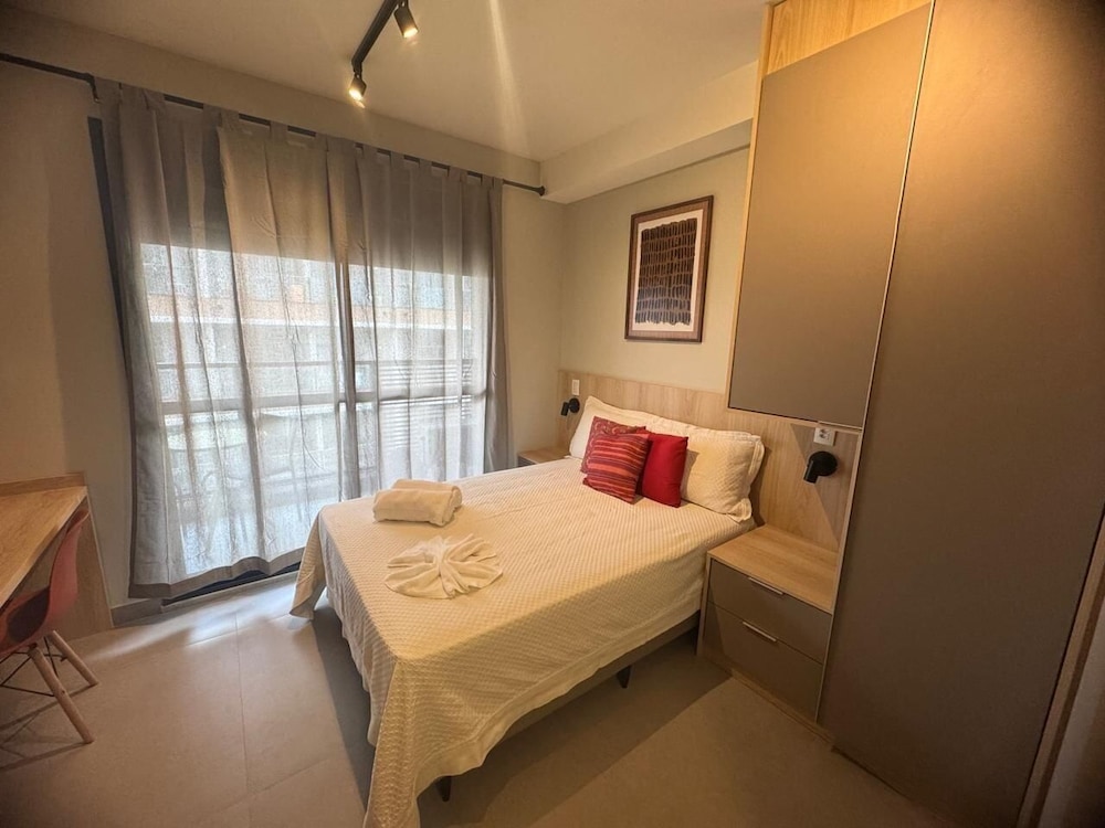 Haus Mitre Residences