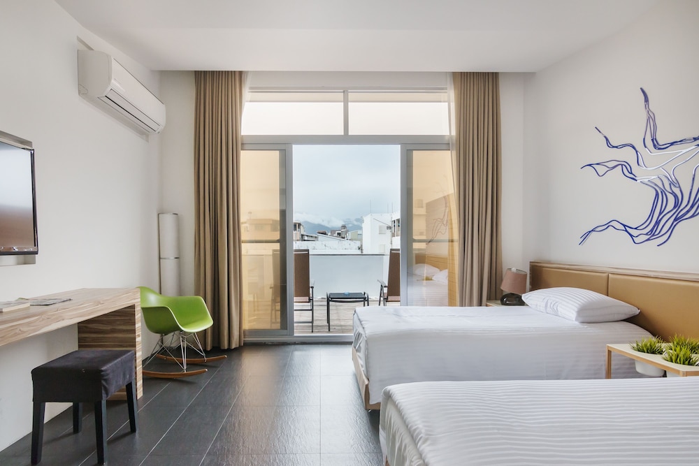 Taitung Spring B&B