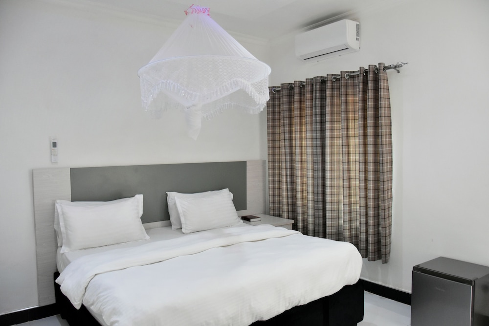 Alexandrina's Corner Bed and Breakfast