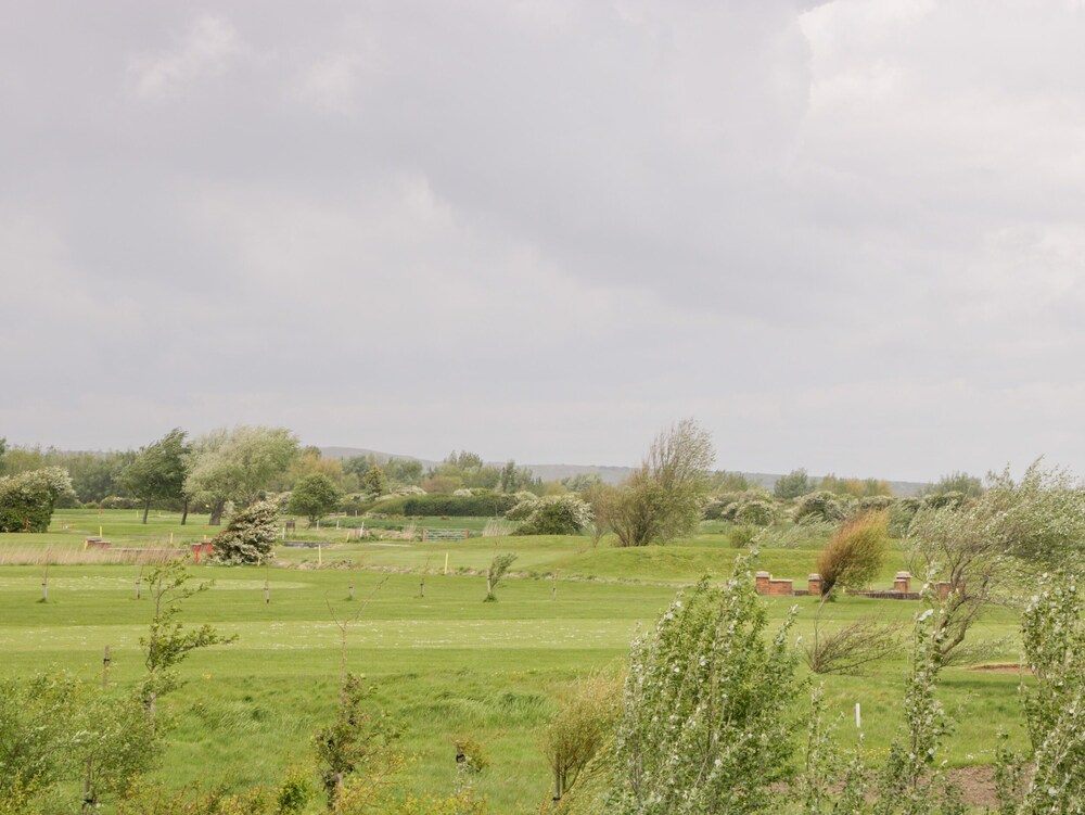 Fairways 4 - Sunny Meadows
