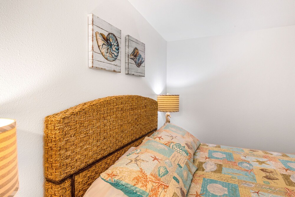 Sandy Days Condo in Ocean Shores