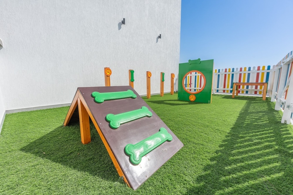 Awesome 1-bedroom in Al Barshaa South Near to Dubai Adventures