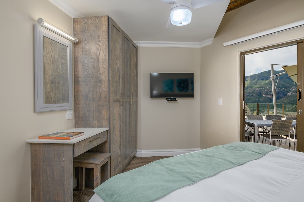 Kiara Lodge