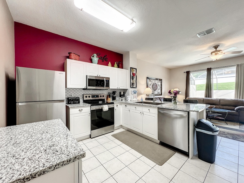 Krista s Tropical Escape Resort Stay Near Disney