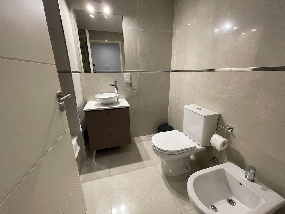 Ayres Suites Moreno