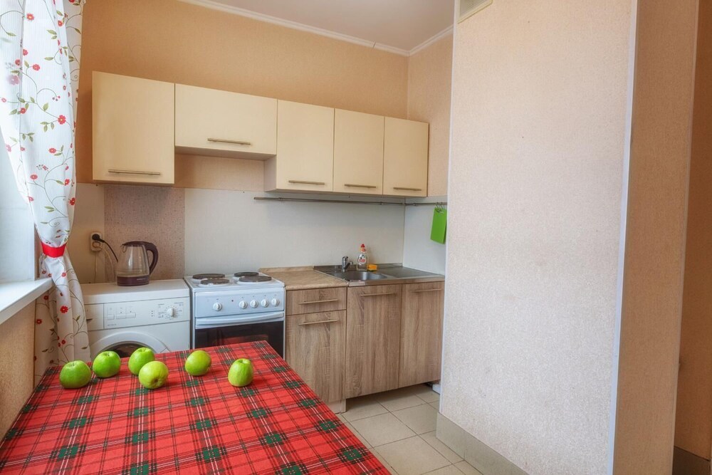 Apartment - Profsoyuznaya 136