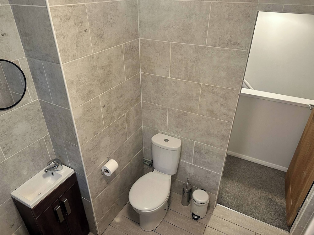 Willow House Sleeps 4 Family Travel Seaside Stay