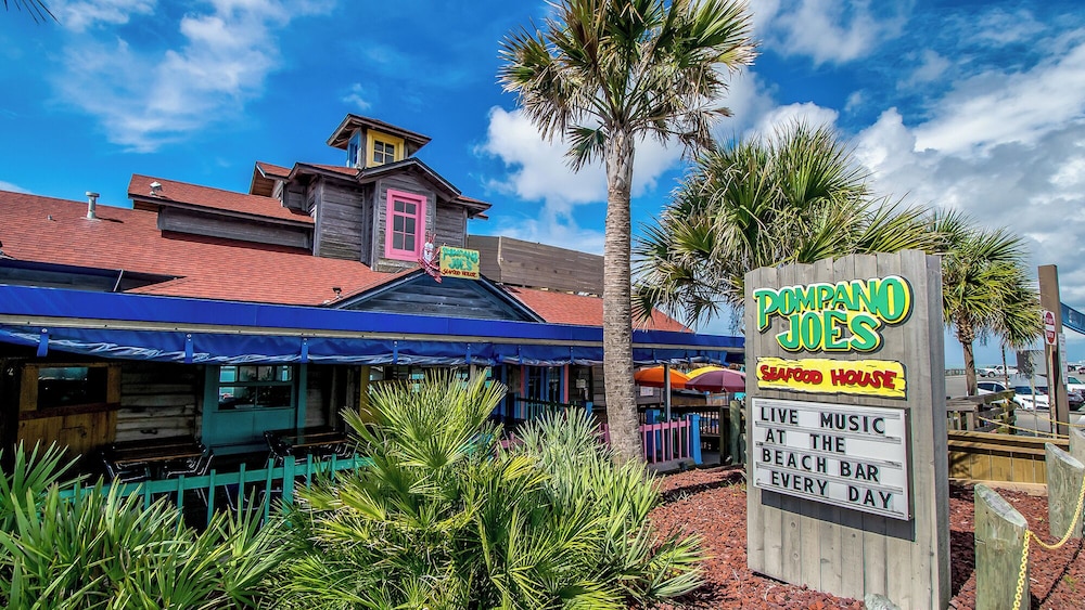 Waterfront Retreat in Sandestin w/ Golf Cart & Free Attraction Tickets!