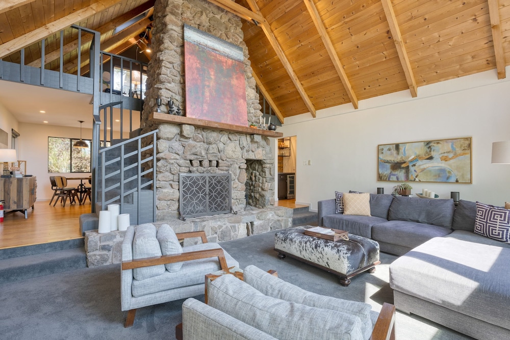 Kenwood Vista by Avantstay 7acres w Pool Fire Pit Vineyard Views