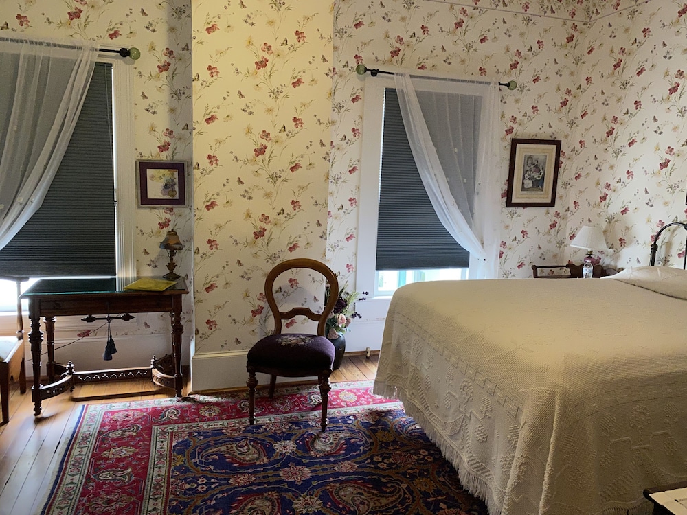 New Bern Vacations - Hanna House Bed  Breakfast - Property Image 58