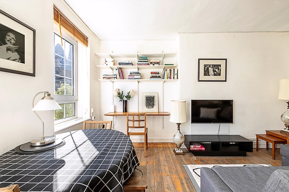 Sich - Warm & Inviting Flat by Liverpool Street