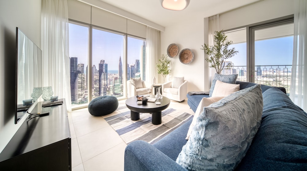 Downtown Views - Mint Stay