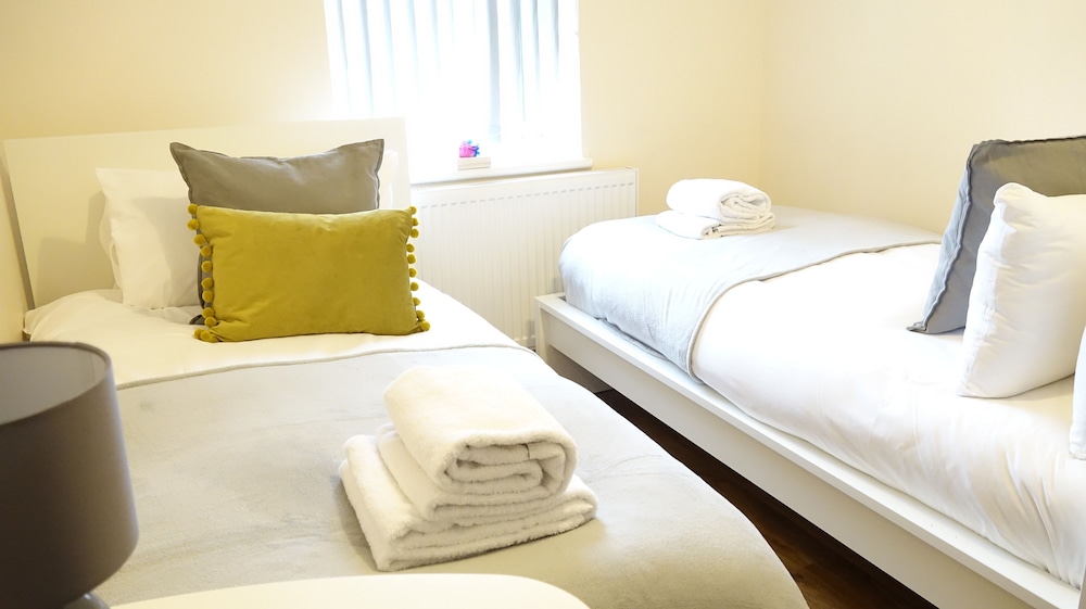 Heathrow Ensuites Rooms