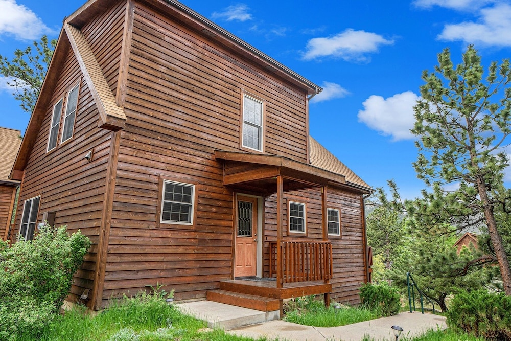 Solitude Condos - Estes Park CO