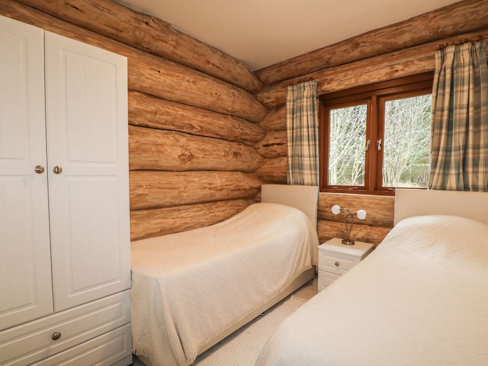 Moorhen Lodge