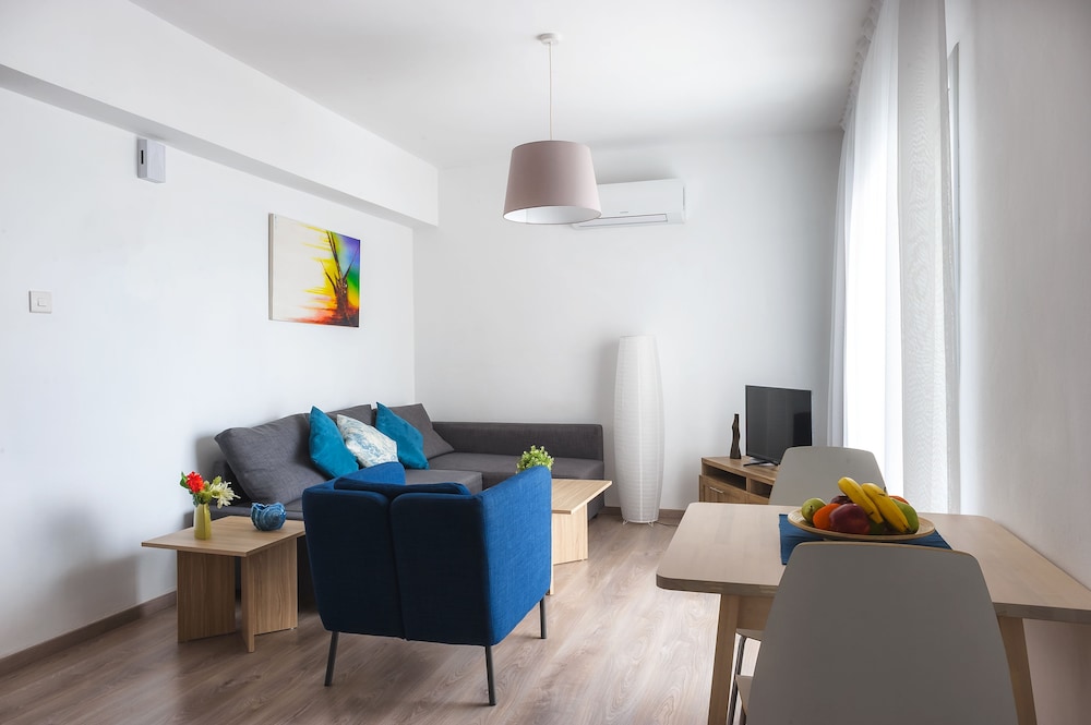 Limassol Vacations - Pebble Beach Holiday Apartments - Property Image 11