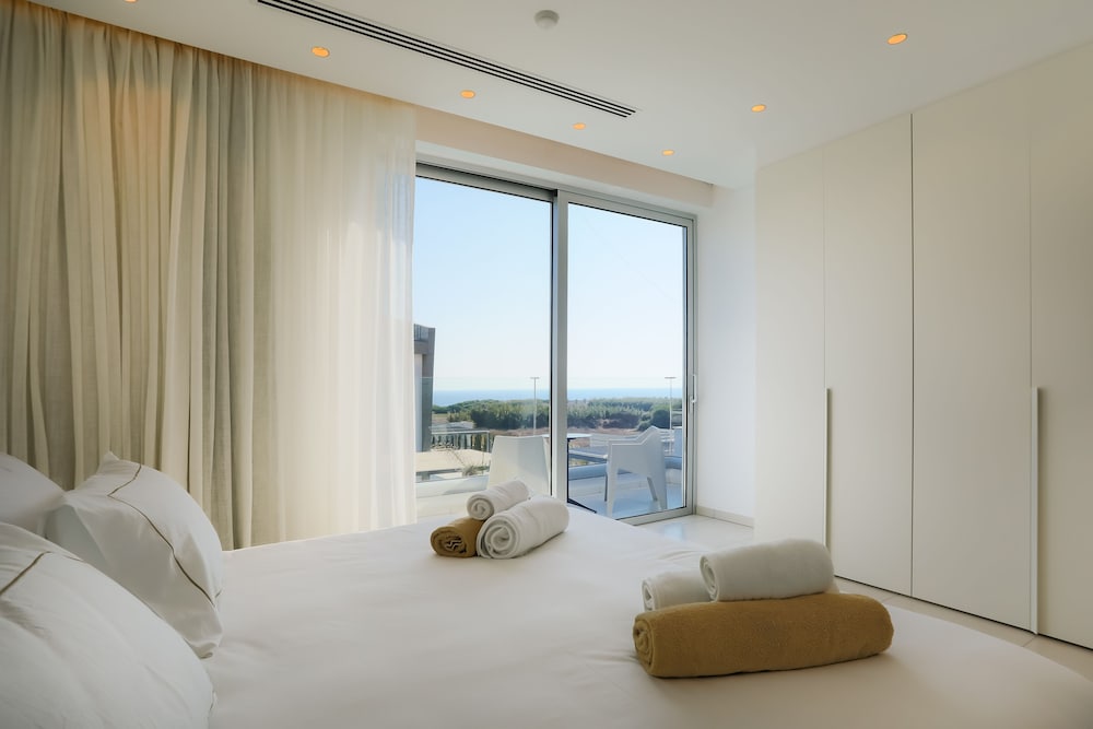 Cove Seaview Villas view 2