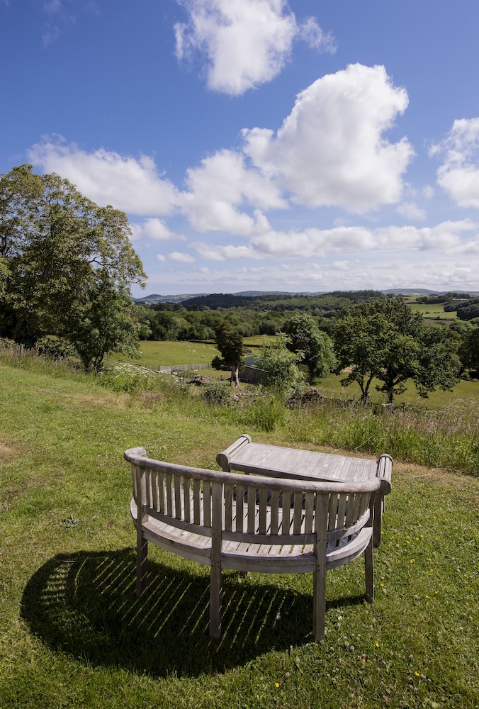 Coed Mawr Hall