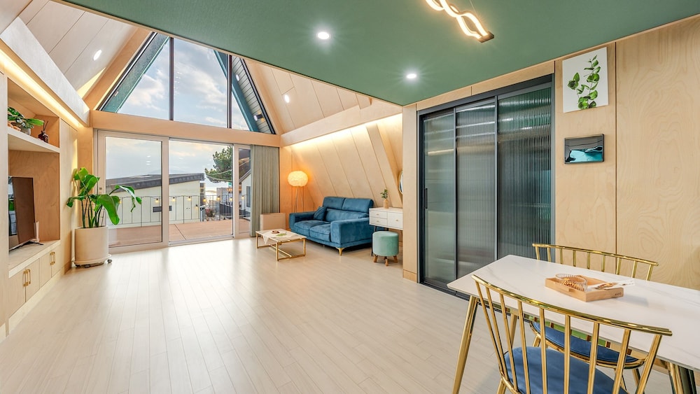 Sacheon Ara Private Pool Villa