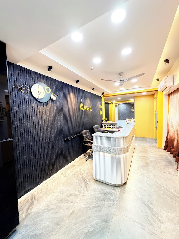 Hotel The Avanta - Gandhinagar