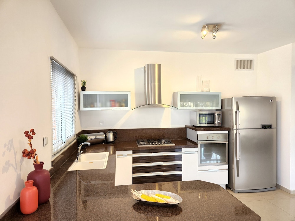 Melony Apartents Eilot Street Al Hyam view 5