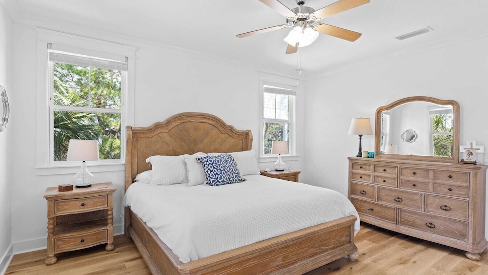 2 Homes in Inlet Beach by Avantstay Dock+lake Access, Saltwater Pool, Close to the Beach