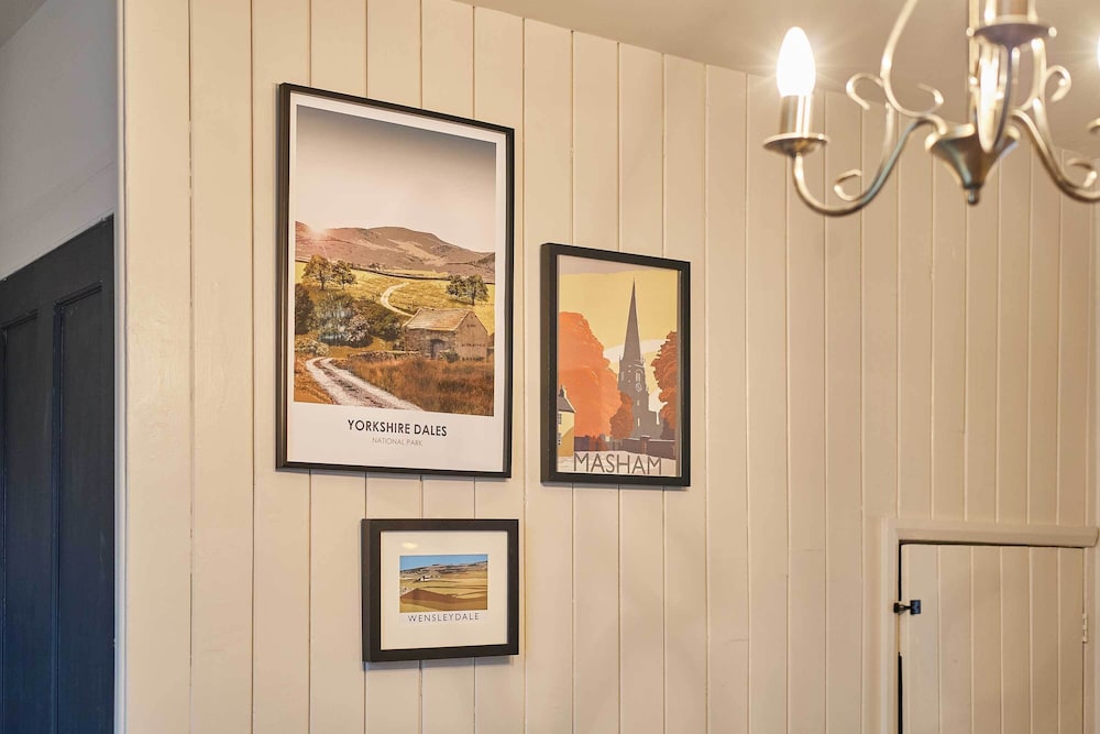 Host Stay Daisy Cottage